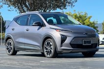 Certified 2022 Chevrolet Bolt EUV Premier w/ Sun & Sound Package