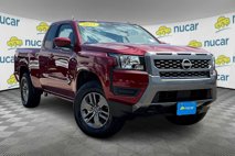 Used 2025 Nissan Frontier SV