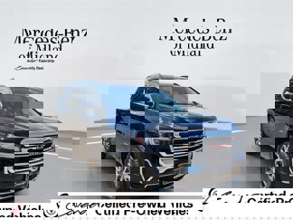 Used 2023 GMC Acadia SLE w/ Driver Convenience Package video 1