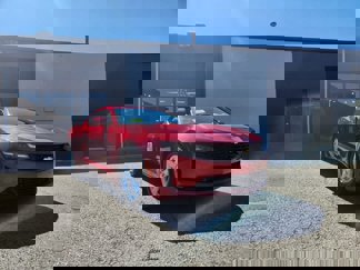 Used 2023 Chevrolet Camaro LT image 1
