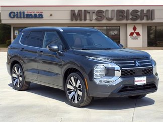 New 2025 Mitsubishi Outlander SEL image 1