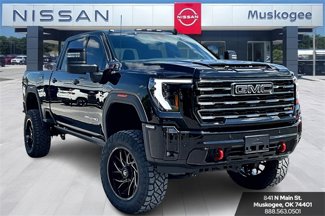 Used 2025 GMC Sierra 2500 AT4 w/ AT4 Premium Plus Package image 1