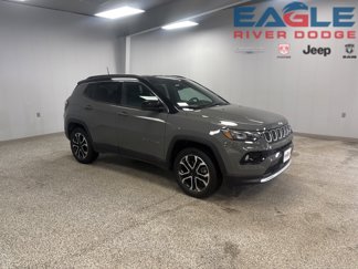 Used 2023 Jeep Compass Limited image 1