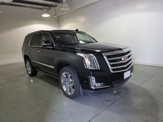Used 2020 Cadillac Escalade Premium Luxury image 1