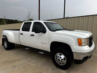 Used 2011 GMC Sierra 3500 W/T image 1