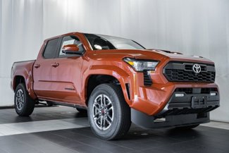 New 2025 Toyota Tacoma TRD Sport image 1