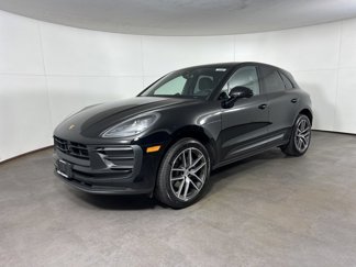 Certified 2024 Porsche Macan image 1