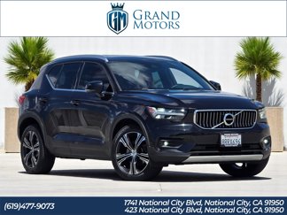 Used 2020 Volvo XC40 T4 Inscription image 1