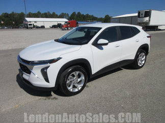 Used 2024 Chevrolet Trax LS w/ LS Convenience Package image 1