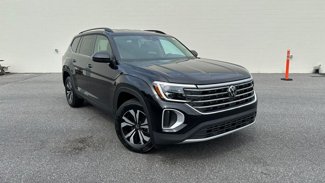 New 2026 Volkswagen Atlas SE image 1