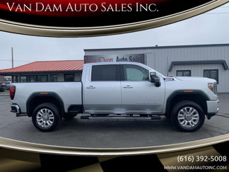 Used 2023 GMC Sierra 2500 Denali w/ Denali Ultimate Package image 1
