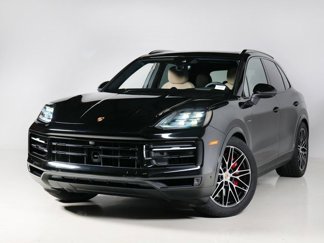 New 2025 Porsche Cayenne S image 1