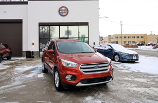 Used 2019 Ford Escape SE image 1