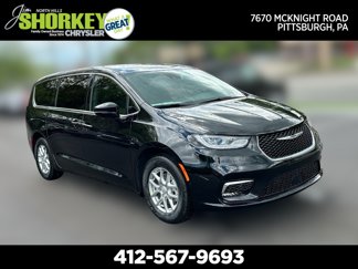 New 2025 Chrysler Pacifica Select image 1