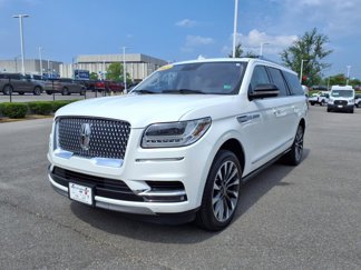 Used 2021 Lincoln Navigator L Reserve w/ Luxury Package image 1