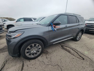 Used 2025 Ford Explorer Platinum image 1