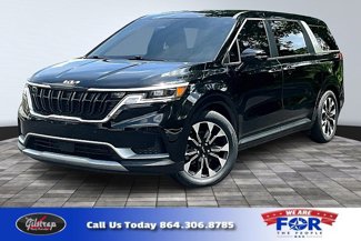 Used 2024 Kia Carnival EX image 1