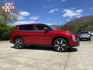 New 2025 Mitsubishi Outlander SE image 1