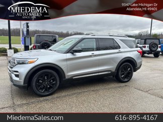 Used 2021 Ford Explorer Limited image 1