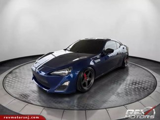 Used 2015 Scion FR-S image 1