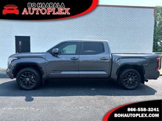 Used 2024 Toyota Tundra Platinum image 1