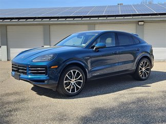 Certified 2025 Porsche Cayenne E-Hybrid Coupe image 1