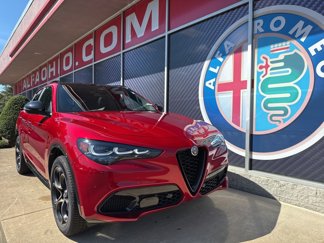 New 2025 Alfa Romeo Stelvio Sprint image 1