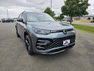 New 2025 Volkswagen Tiguan SE R-Line image 1