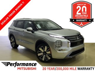 New 2025 Mitsubishi Outlander SEL image 1