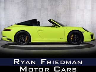 Used 2018 Porsche 911 Targa 4 GTS image 1