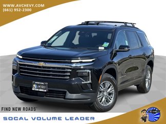 New 2025 Chevrolet Traverse LT w/ LPO, Floor Liner Package image 1