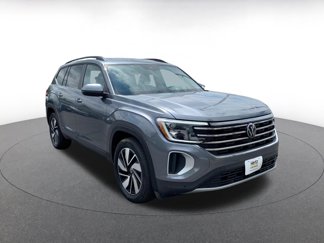 Used 2024 Volkswagen Atlas SE image 1