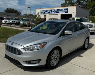 Used 2015 Ford Focus Titanium image 1