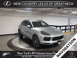 Used 2023 Porsche Cayenne S image 1