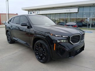 New 2025 BMW XM image 1