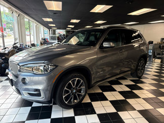 Used 2018 BMW X5 xDrive50i w/ Dynamic Handling Package image 1