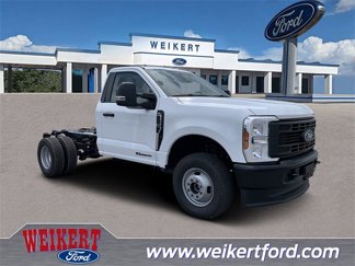 New 2026 Ford F350 XL image 1