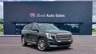 Used 2022 GMC Terrain Denali image 1