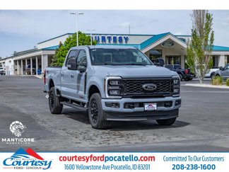 New 2025 Ford F350 Lariat image 1