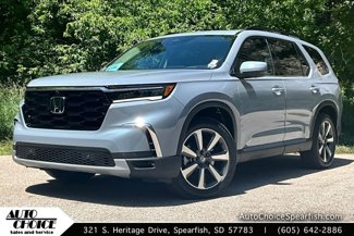Used 2025 Honda Pilot Elite image 1