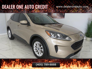 Used 2020 Ford Escape SE image 1