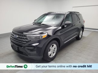 Used 2023 Ford Explorer XLT image 1