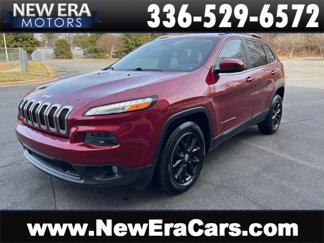 Used 2017 Jeep Cherokee Latitude w/ Comfort & Sound Group image 1