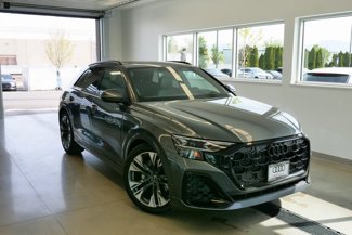 New 2025 Audi Q8 Prestige image 1