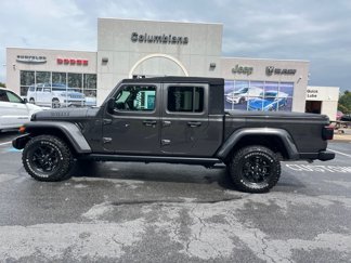 Used 2024 Jeep Gladiator Sport image 1