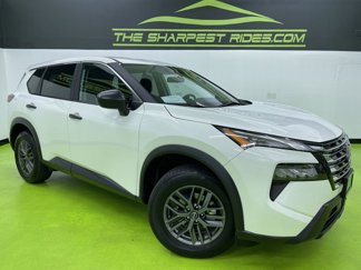 Used 2024 Nissan Rogue S image 1