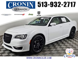 Used 2023 Chrysler 300 Touring L w/ Popular Equipment Group image 1
