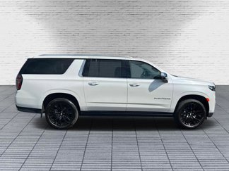 Used 2023 Chevrolet Suburban Premier w/ Advanced Technology Package image 1