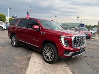 Used 2025 GMC Yukon Denali w/ Denali Reserve Package image 1