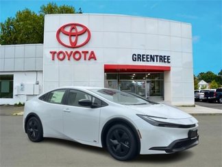 New 2026 Toyota Prius LE image 1